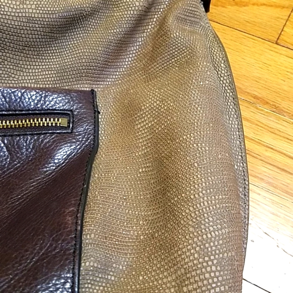 Leather Fossil Purse - Picture 4 of 8